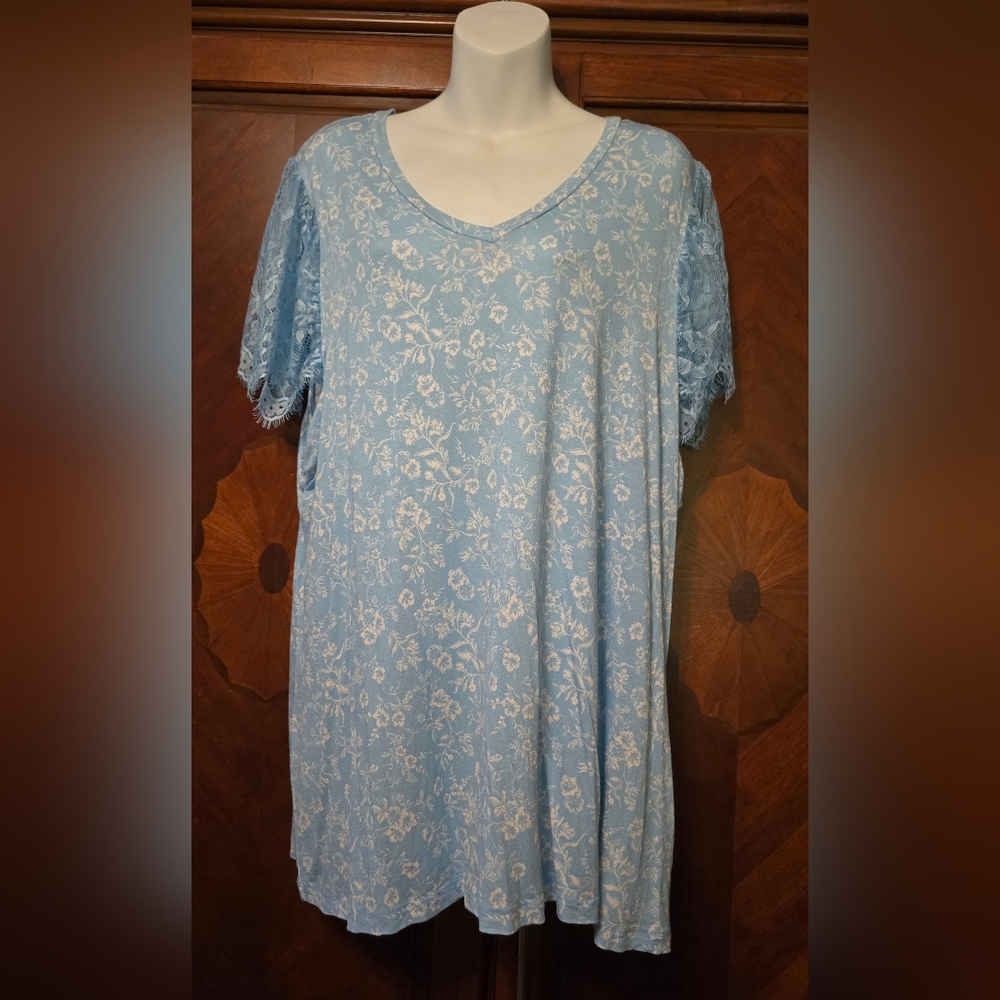 Lularoe Destiny Top 2X